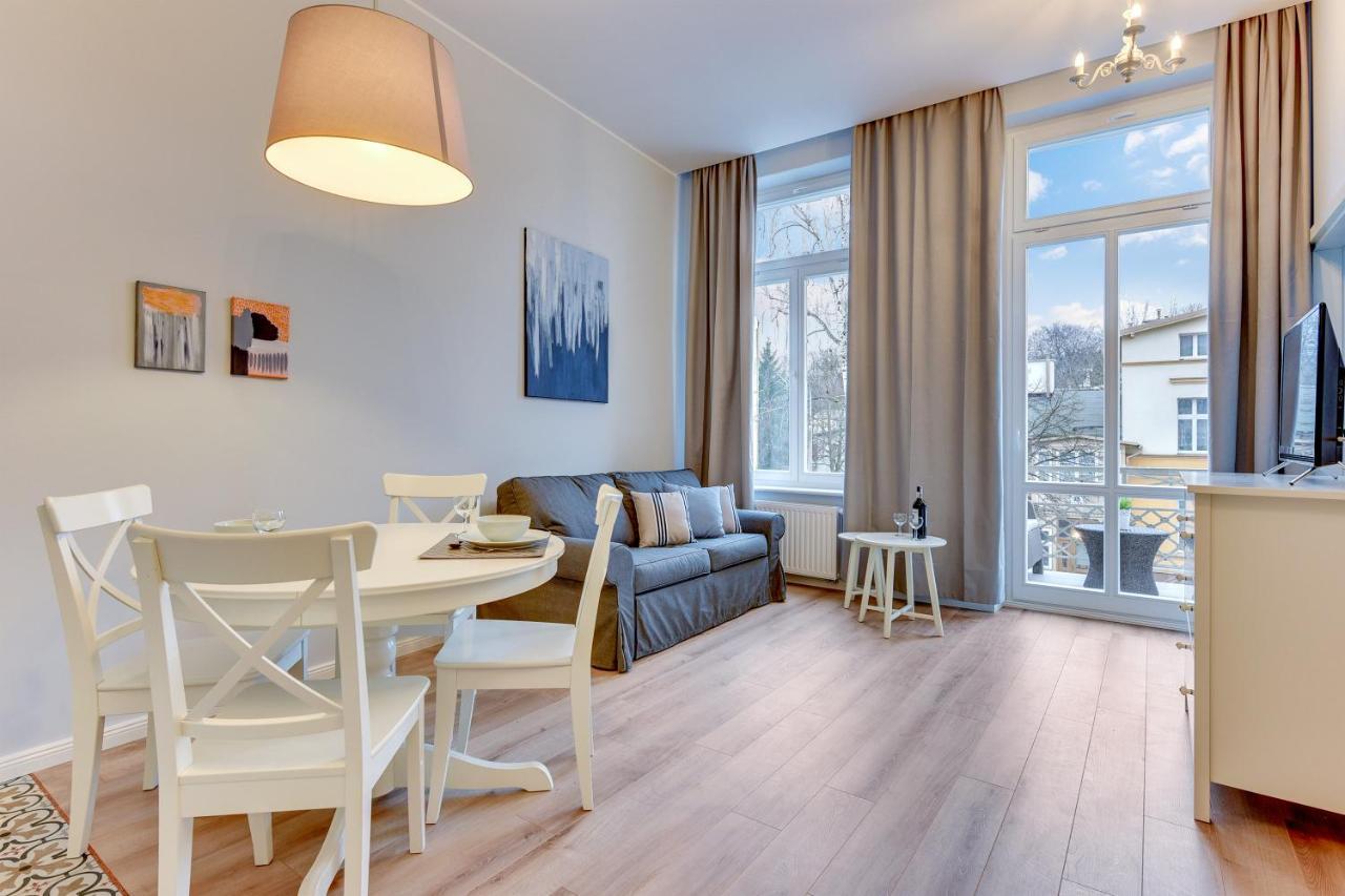 Jasne I Przytulne Apartamenty 3City W Sopocie By Noclegi Renters Sopot Exteriör bild