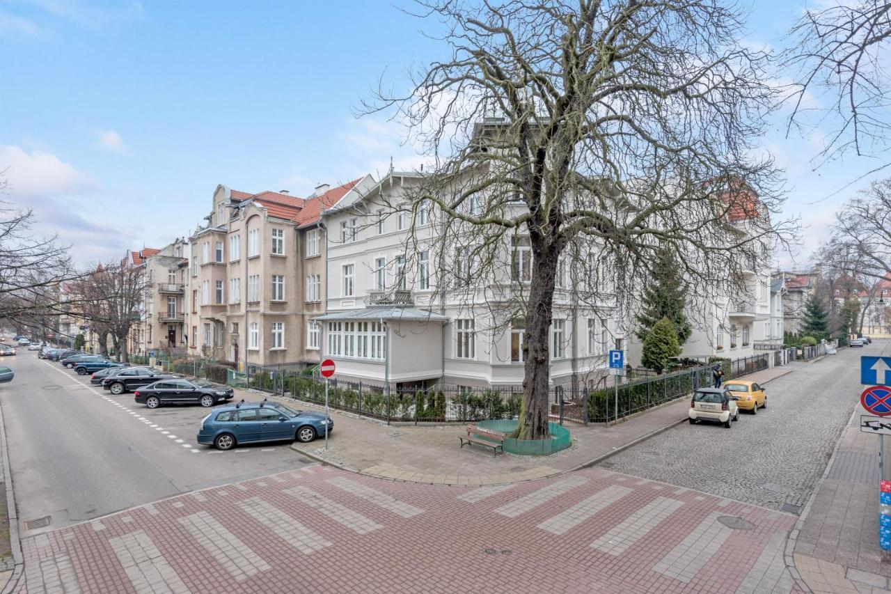Jasne I Przytulne Apartamenty 3City W Sopocie By Noclegi Renters Sopot Exteriör bild